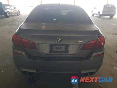 Zdjęcie 6 z 12 samochodu: 2013 BMW M5 VIN:WBSFV9C55DD096707 - miniatura