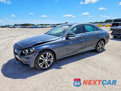 2015 MERCEDES-BENZ C 300 55SWF4JB2FU044736 - główne zdjęcie licytacji z USA - miniatura
