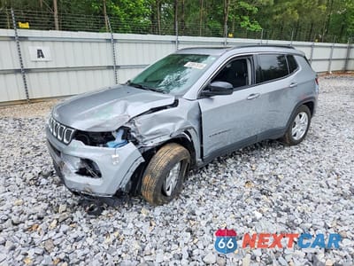 2022 JEEP COMPASS LATITUDE 3C4NJCBB2NT112909 - główne zdjęcie licytacji z USA - miniatura