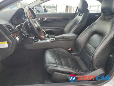 Zdjęcie 7 z 12 samochodu: 2011 MERCEDES-BENZ E 550 VIN:WDDKK7CF6BF081233 - miniatura