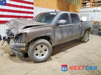 2007 CHEVROLET SILVERADO K1500 CREW CAB 2GCEK13M671579501 - główne zdjęcie licytacji z USA - miniatura