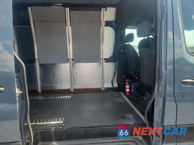 Zdjęcie 11 z 13 samochodu: 2019 MERCEDES BENZ SPRINTER 2500 DELIVERY VAN VIN:WD4PF1CD3KT006478 - miniatura
