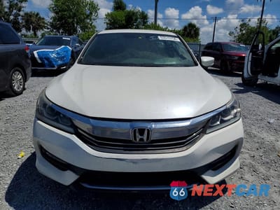 Piąte zdjęcie samochodu w środku: 2017 HONDA ACCORD SPORT SPECIAL EDITION VIN:1HGCR2F16HA231331 - miniatura