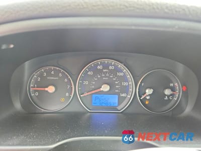 Zdjęcie 9 z 13 samochodu: 2012 HYUNDAI SANTA FE GLS VIN:5XYZGDAB3CG104037 - miniatura