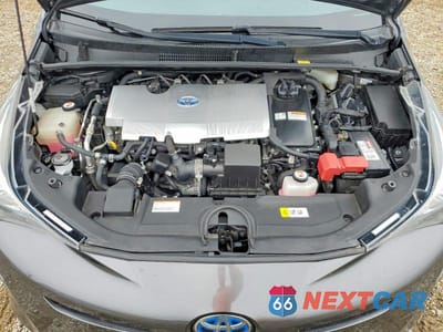 Zdjęcie 11 z 12 samochodu: 2017 TOYOTA PRIUS TWO VIN:JTDKBRFUXH3028271 - miniatura