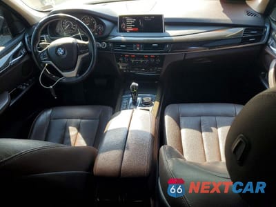 Zdjęcie 8 z 13 samochodu: 2015 BMW X5 XDRIVE35I VIN:5UXKR0C5XF0P15123 - miniatura