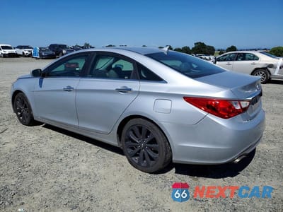 Drugie zdjęcie samochodu z przodu: 2011 HYUNDAI SONATA SE 2.0T VIN:5NPEC4AB8BH173386 - miniatura