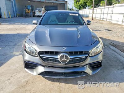 Piąte zdjęcie samochodu w środku: 2018 MERCEDES-BENZ E 63 AMG-S VIN:WDDZF8KB8JA458941 - miniatura