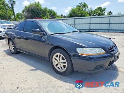 Czwarte zdjęcie samochodu z boku: 2002 HONDA ACCORD EX VIN:1HGCG22552A024709 - miniatura