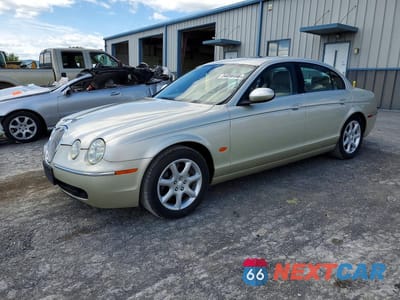 2006 JAGUAR S-TYPE 4.2 SAJWA01B46HN58498 - główne zdjęcie licytacji z USA - miniatura