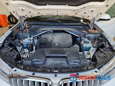 Zdjęcie 12 z 14 samochodu: 2017 BMW X5 XDRIVE35D VIN:5UXKS4C35H0Y16289 - miniatura