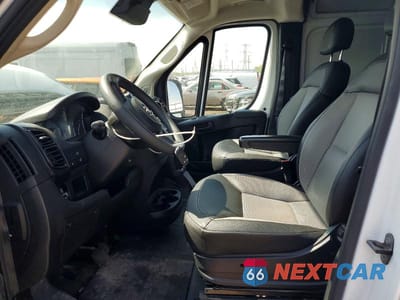 Zdjęcie 7 z 12 samochodu: 2025 RAM PROMASTER 2500 2500 HIGH VIN:3C6LRVDG5SE518548 - miniatura