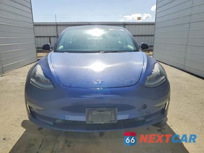Piąte zdjęcie samochodu w środku: 2022 TESLA MODEL 3 VIN:5YJ3E1EA7NF290865 - miniatura