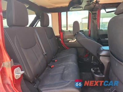 Zdjęcie 10 z 12 samochodu: 2013 JEEP WRANGLER UNLIMITED SAHARA VIN:1C4BJWEG7DL503365 - miniatura
