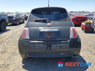 Zdjęcie 6 z 12 samochodu: 2016 FIAT 500 ELECTRIC VIN:3C3CFFGE4GT193111 - miniatura