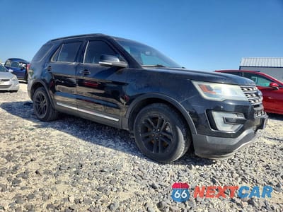 Czwarte zdjęcie samochodu z boku: 2016 FORD EXPLORER XLT VIN:1FM5K7DH7GGB41170 - miniatura