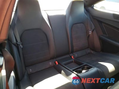 Zdjęcie 10 z 12 samochodu: 2015 MERCEDES-BENZ C 250 VIN:WDDGJ4HB0FG383999 - miniatura