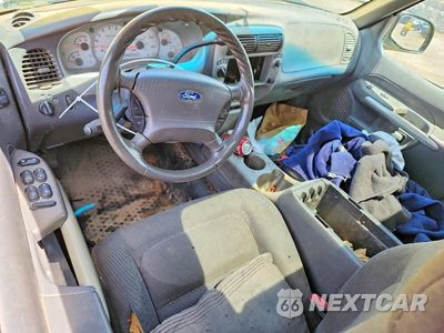 Zdjęcie 8 z 11 samochodu: 2002 FORD EXPLORER SPORT TRAC VIN:1FMZU77E22UD55295 - miniatura