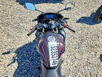 Zdjęcie 6 z 9 samochodu: 2021 HONDA CBR500 RA VIN:MLHPC625XM5201282 - miniatura