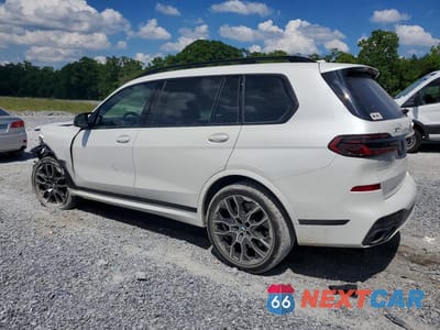 Drugie zdjęcie samochodu z przodu: 2026 BMW X7 M60I VIN:5UX33EM03T9123317 - miniatura