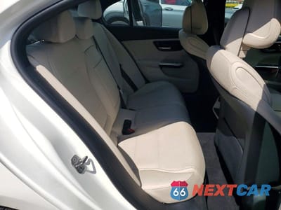 Zdjęcie 10 z 12 samochodu: 2025 MERCEDES-BENZ C 300 4MATIC VIN:W1KAF4HB0SR244297 - miniatura