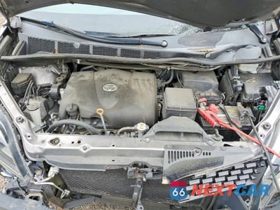 Zdjęcie 12 z 13 samochodu: 2018 TOYOTA SIENNA SE PREMIUM 8-PASSENGER VIN:5TDXZ3DC1JS931101 - miniatura