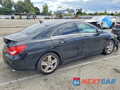 Trzecie zdjęcie samochodu z tyłu: 2016 MERCEDES-BENZ CLA 250 VIN:WDDSJ4EB0GN380631 - miniatura
