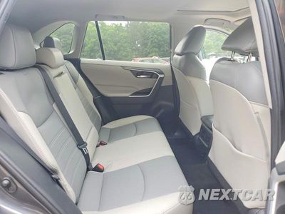 Zdjęcie 10 z 12 samochodu: 2021 TOYOTA RAV4 XLE PREMIUM VIN:2T3C1RFV4MW177590 - miniatura