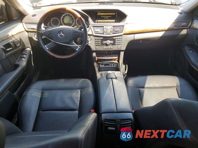 Zdjęcie 8 z 12 samochodu: 2011 MERCEDES-BENZ E 350 VIN:WDDHF5GBXBA362264 - miniatura