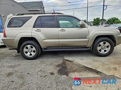 Zdjęcie 12 z 14 samochodu: 2005 TOYOTA 4RUNNER LIMITED VIN:JTEBU17R258036803 - miniatura