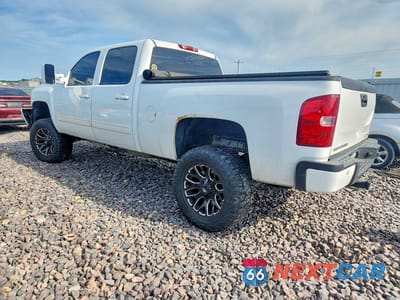 Drugie zdjęcie samochodu z przodu: 2011 CHEVROLET SILVERADO K2500 HEAVY DUTY LTZ VIN:1GC1KYE86BF102883 - miniatura