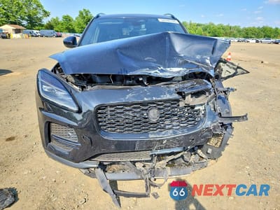 Piąte zdjęcie samochodu w środku: 2022 JAGUAR E-PACE SE VIN:SADFP2FX9N1031131 - miniatura