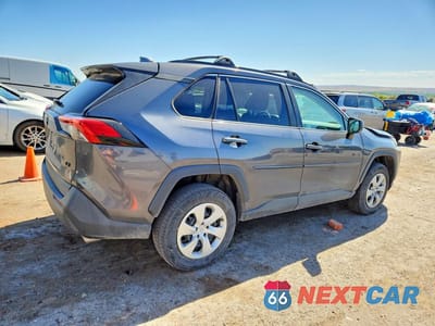 Trzecie zdjęcie samochodu z tyłu: 2019 TOYOTA RAV4 LE VIN:2T3H1RFV1KW055434 - miniatura
