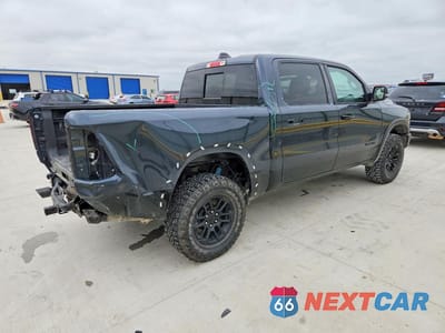 Trzecie zdjęcie samochodu z tyłu: 2025 RAM 1500 REBEL VIN:1C6SRFLP1SN744374 - miniatura