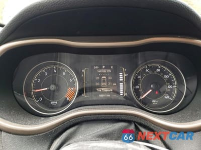 Zdjęcie 9 z 13 samochodu: 2014 JEEP CHEROKEE VIN:1C4PJMCS8EW127678 - miniatura