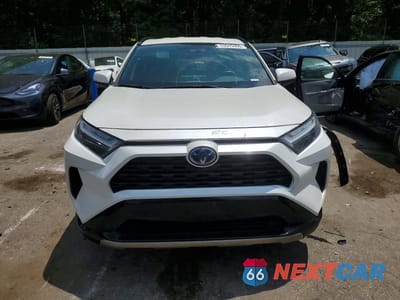 Piąte zdjęcie samochodu w środku: 2022 TOYOTA RAV4 SE VIN:JTM16RFV8NJ015549 - miniatura