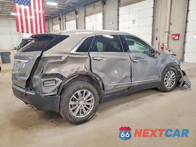 Trzecie zdjęcie samochodu z tyłu: 2019 CADILLAC XT5 LUXURY VIN:1GYKNDRS9KZ171943 - miniatura