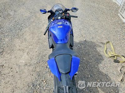 Zdjęcie 6 z 9 samochodu: 2025 YAMAHA YZFR7 VIN:JYARM38Y5SA003993 - miniatura