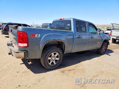 Trzecie zdjęcie samochodu z tyłu: 2007 GMC NEW SIERRA K1500 VIN:2GTEK13M971647936 - miniatura