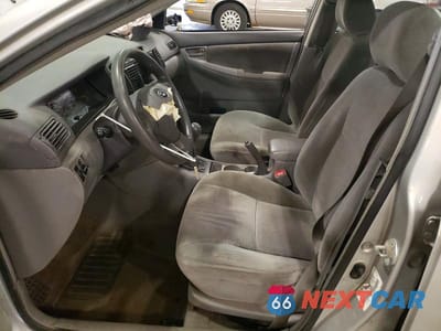 Zdjęcie 7 z 12 samochodu: 2004 TOYOTA COROLLA SEDAN 2WD VIN:1NXBR32E04Z191129 - miniatura