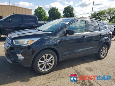 2018 FORD ESCAPE SE 1FMCU9GD6JUA58909 - główne zdjęcie licytacji z USA - miniatura