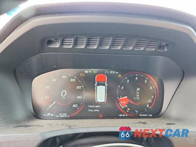 Zdjęcie 9 z 13 samochodu: 2017 VOLVO XC90 T6 VIN:YV4A22PK1H1180531 - miniatura