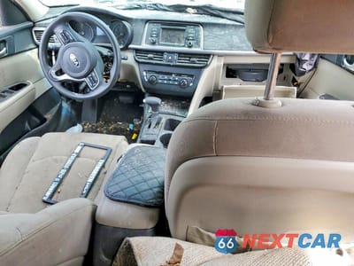Zdjęcie 8 z 12 samochodu: 2016 KIA OPTIMA VIN:5XXGT4L38GG092518 - miniatura