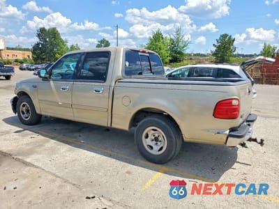 Drugie zdjęcie samochodu z przodu: 2001 FORD F150 SUPERCREW VIN:1FTRW07WX1KE16577 - miniatura