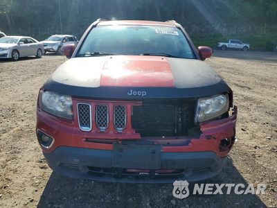 Piąte zdjęcie samochodu w środku: 2016 JEEP COMPASS LATITUDE VIN:1C4NJDEB7GD558287 - miniatura