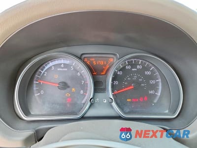 Zdjęcie 9 z 12 samochodu: 2014 NISSAN VERSA 1.6 S VIN:3N1CN7AP3EL811257 - miniatura