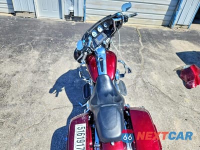 Zdjęcie 6 z 10 samochodu: 2015 HARLEY-DAVIDSON FLHX STREET GLIDE VIN:1HD1KBM10FB649936 - miniatura