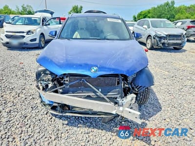 Piąte zdjęcie samochodu w środku: 2021 BMW X1 XDRIVE28I VIN:WBXJG9C06M5S48524 - miniatura
