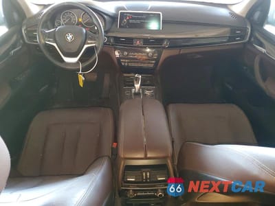Zdjęcie 8 z 12 samochodu: 2015 BMW X5 XDRIVE35I VIN:5UXKR0C57F0P12843 - miniatura