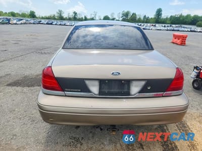 Zdjęcie 6 z 12 samochodu: 2007 FORD CROWN VICTORIA POLICE INTERCEPTOR VIN:2FAHP71W87X106143 - miniatura